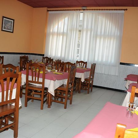 Hostal La Torre II Puente de Domingo Florez エクステリア 写真