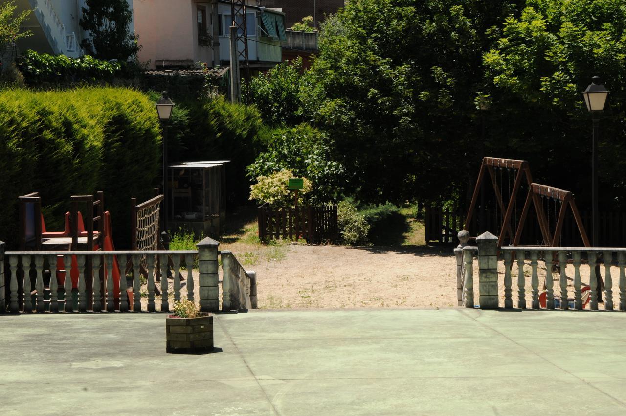 Hostal La Torre II Puente de Domingo Florez エクステリア 写真